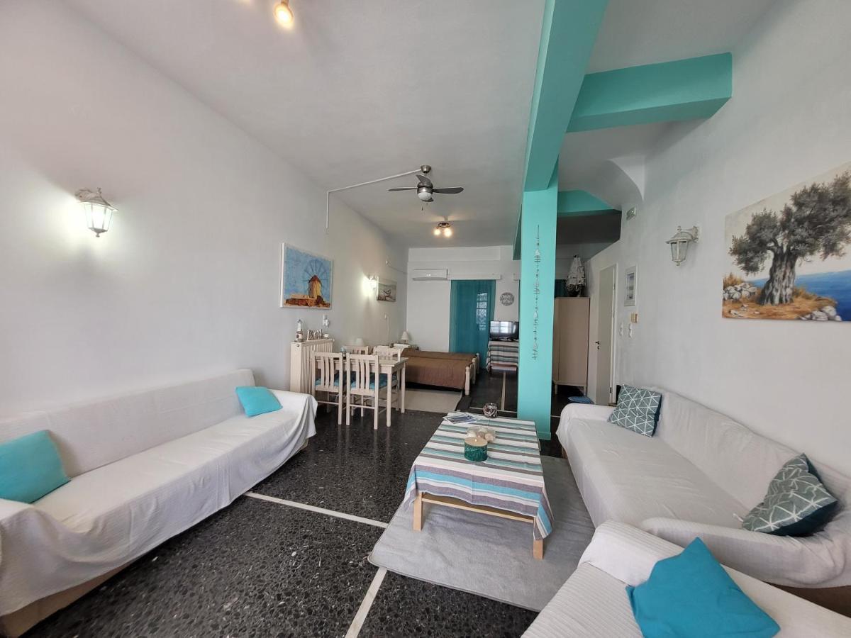 Antony's Sea View Holiday home Tiros