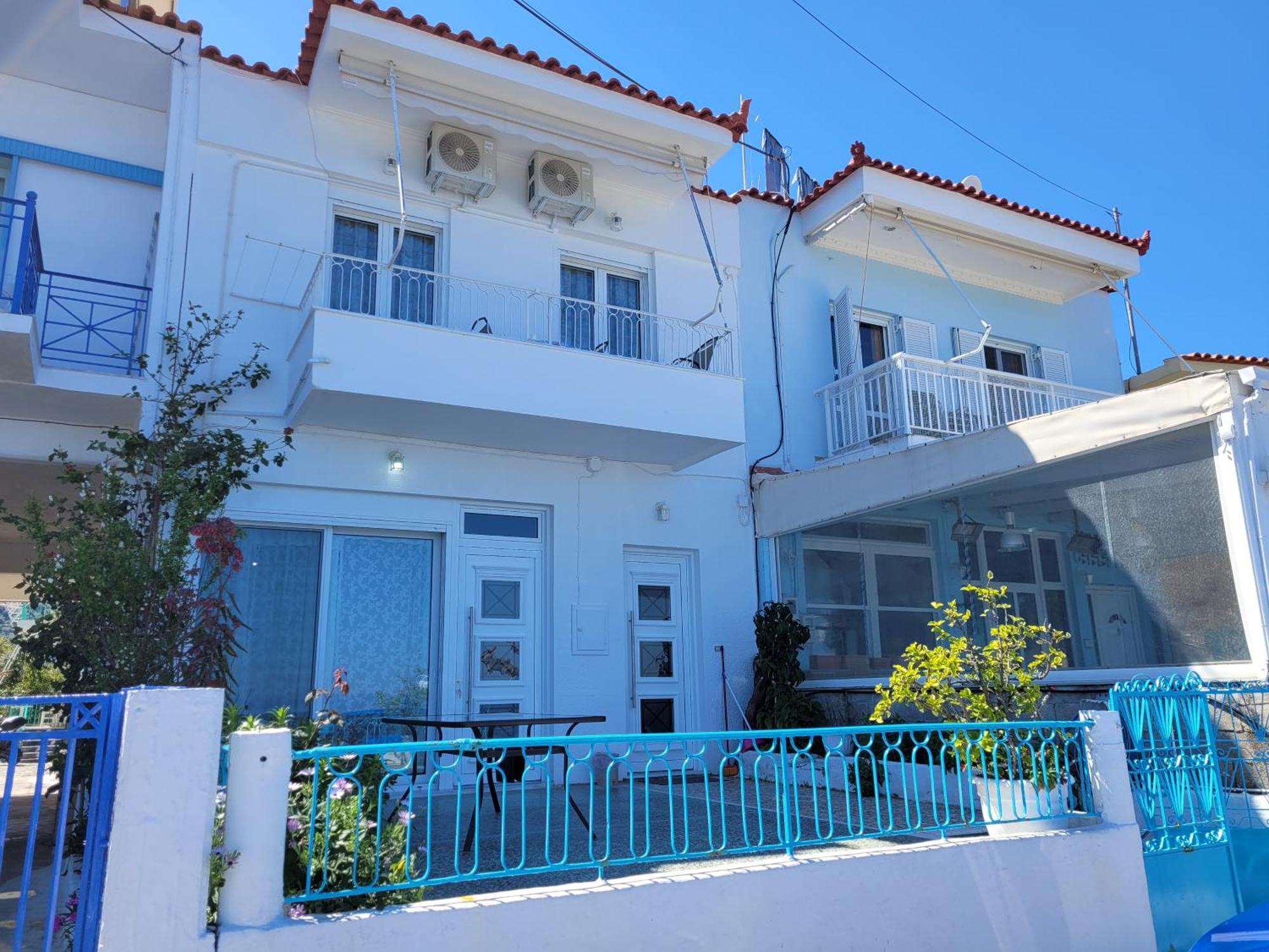 Holiday home Antony's Sea View *